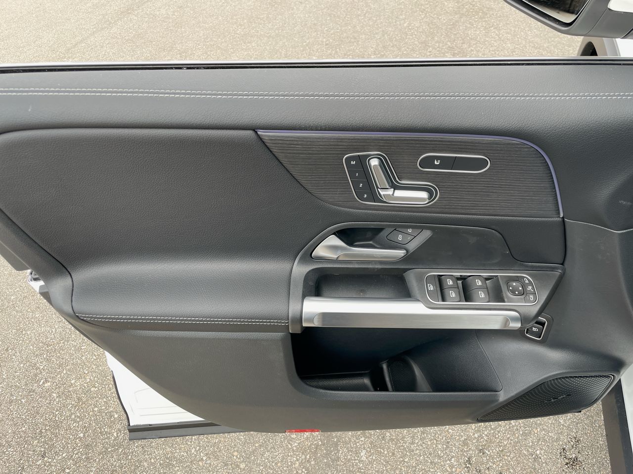 2025 Mercedes-Benz GLB in Richmond, British Columbia