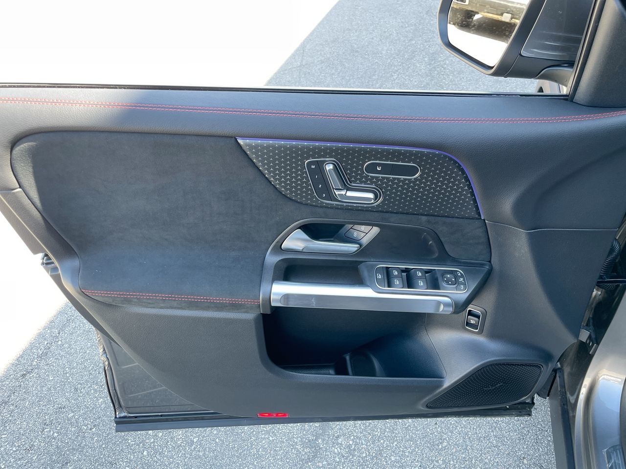 2025 Mercedes-Benz GLB in Richmond, British Columbia