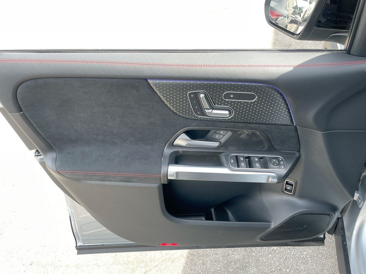 2025 Mercedes-Benz GLB in Richmond, British Columbia