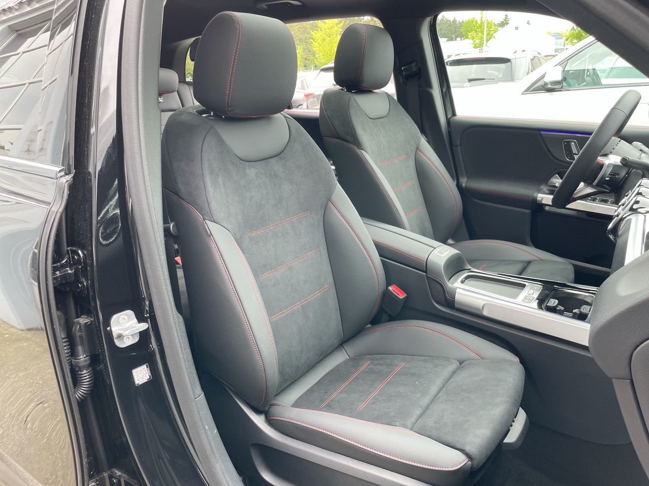 2025 Mercedes-Benz GLB in Richmond, British Columbia