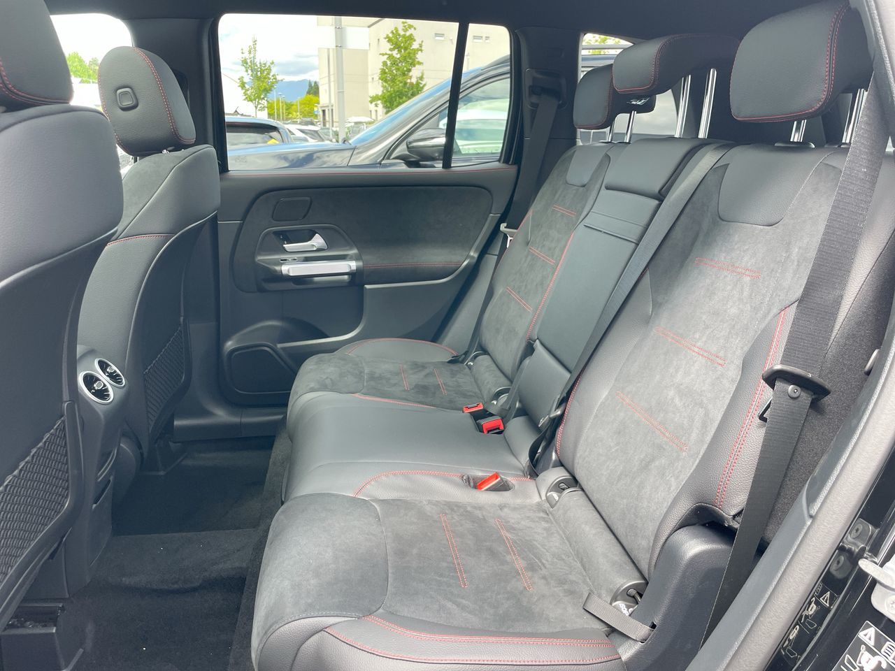 Mercedes-Benz GLB  2025 à Richmond, Colombie-Britannique