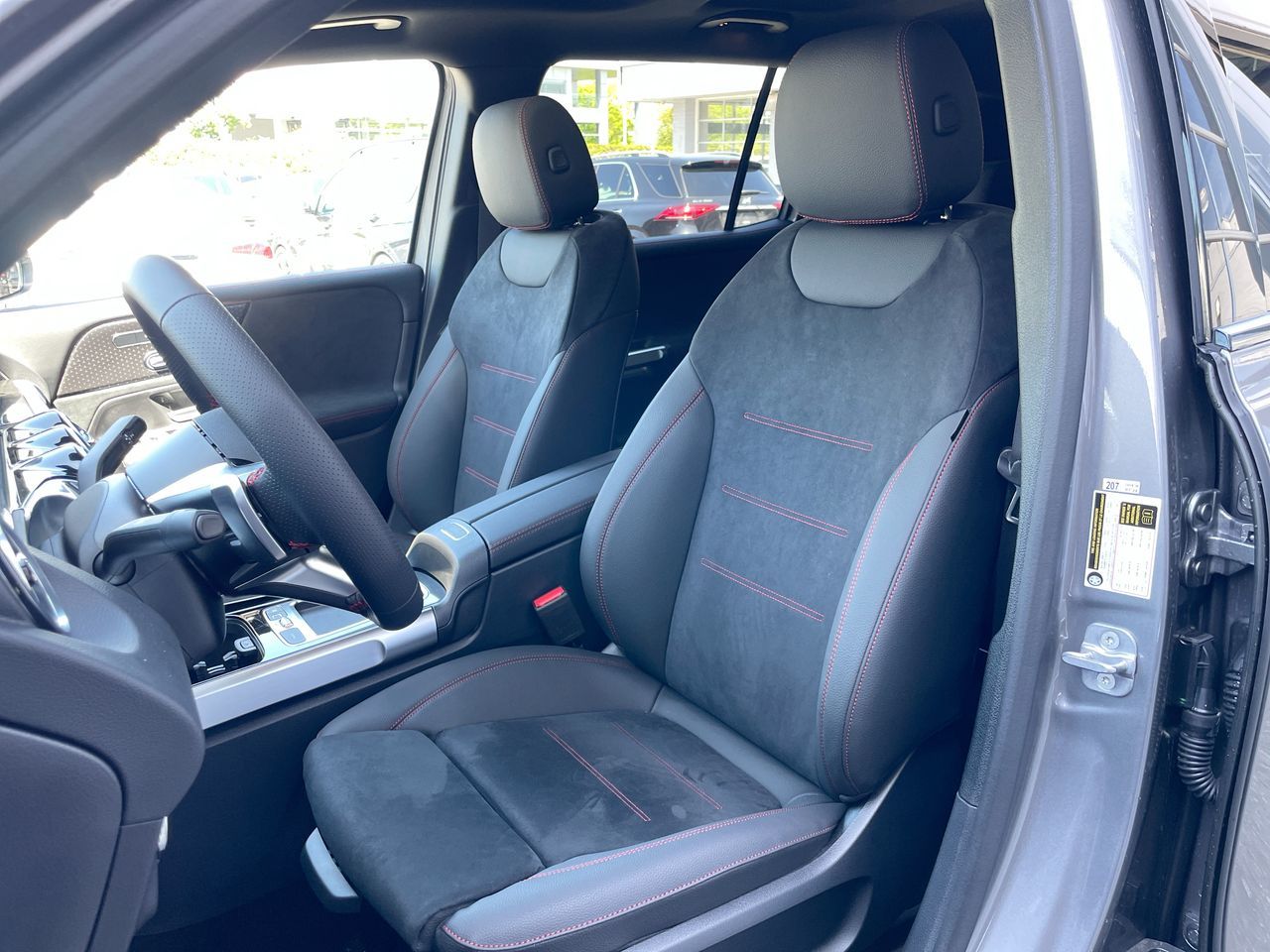 Mercedes-Benz GLB  2025 à Richmond, Colombie-Britannique