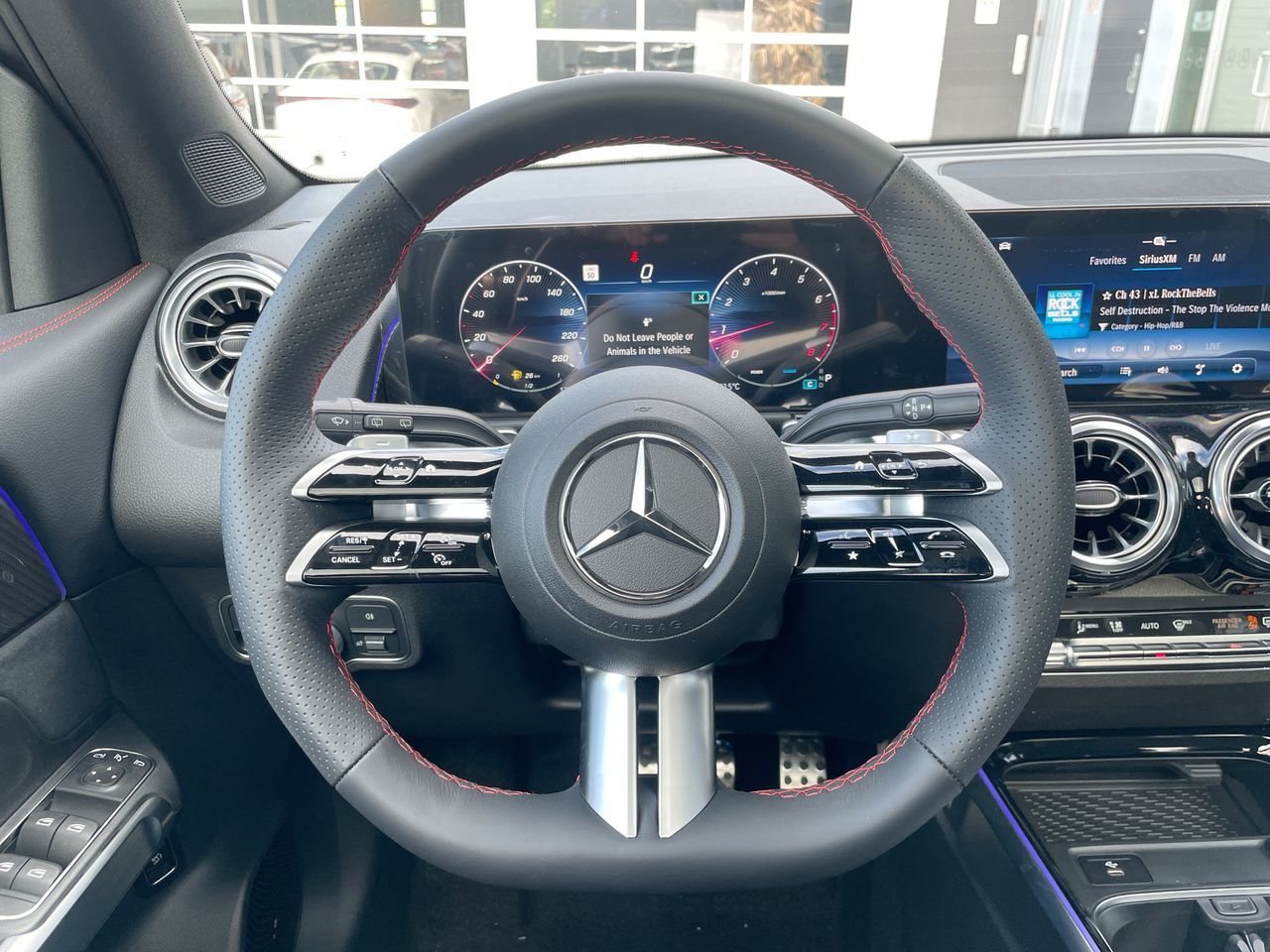 Mercedes-Benz GLB  2025 à Richmond, Colombie-Britannique