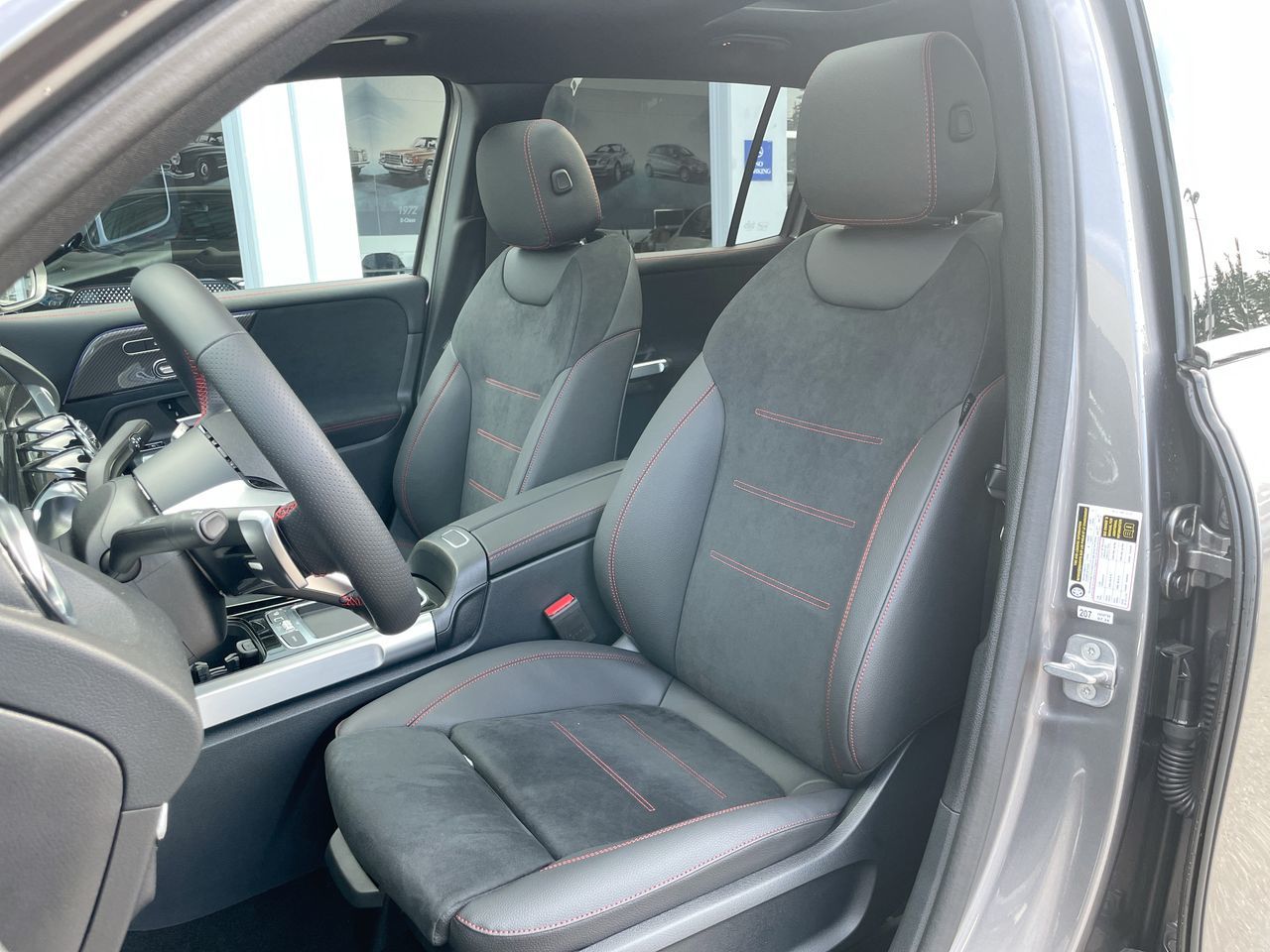 Mercedes-Benz GLB  2025 à Richmond, Colombie-Britannique