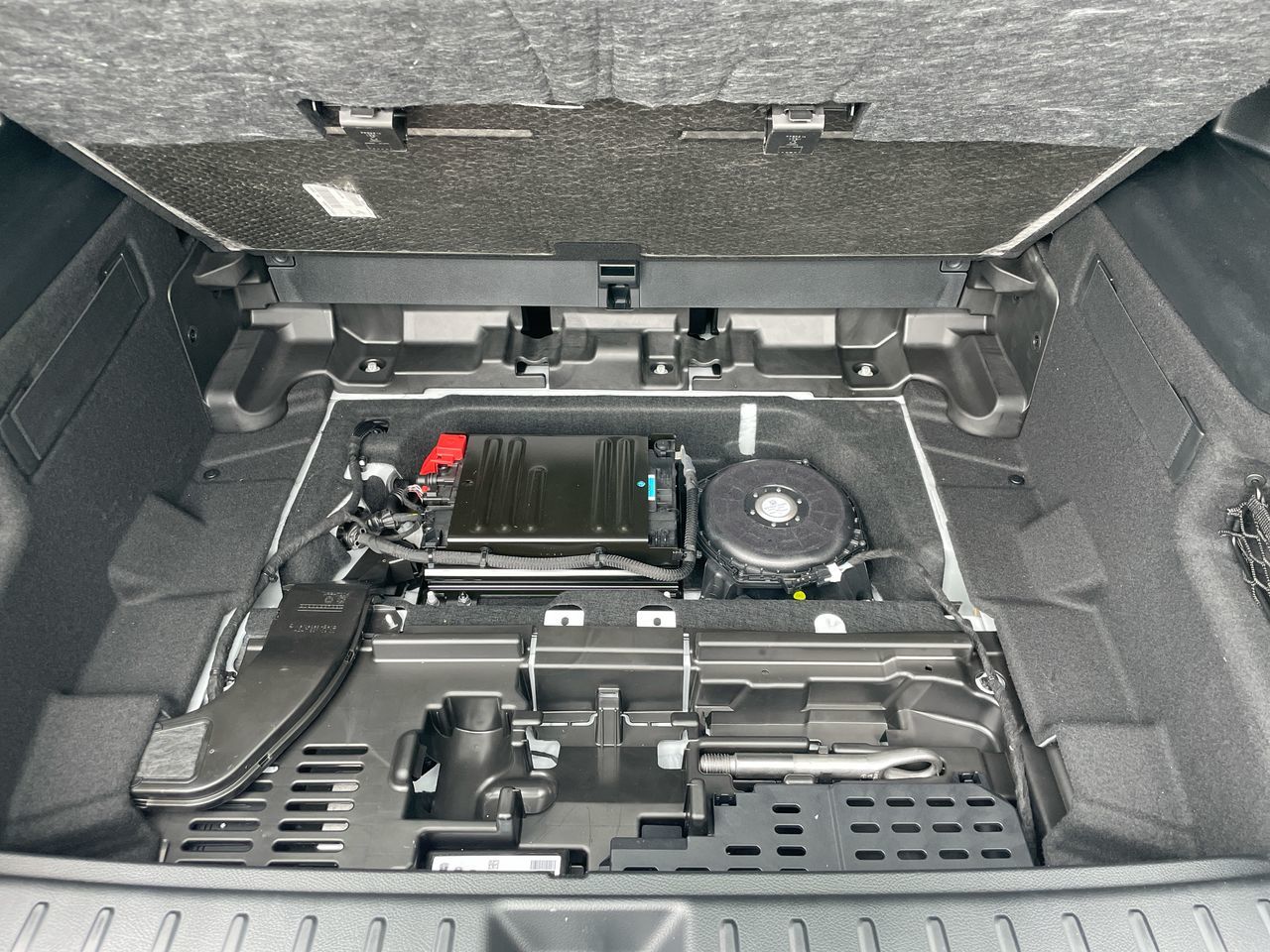 2025 Mercedes-Benz GLB in Richmond, British Columbia