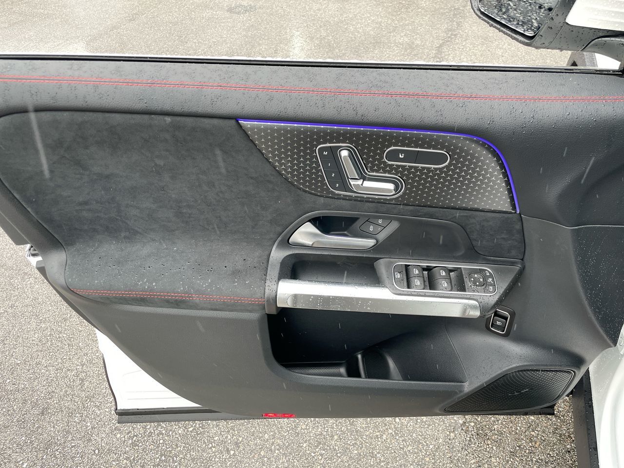 2025 Mercedes-Benz GLB in Richmond, British Columbia