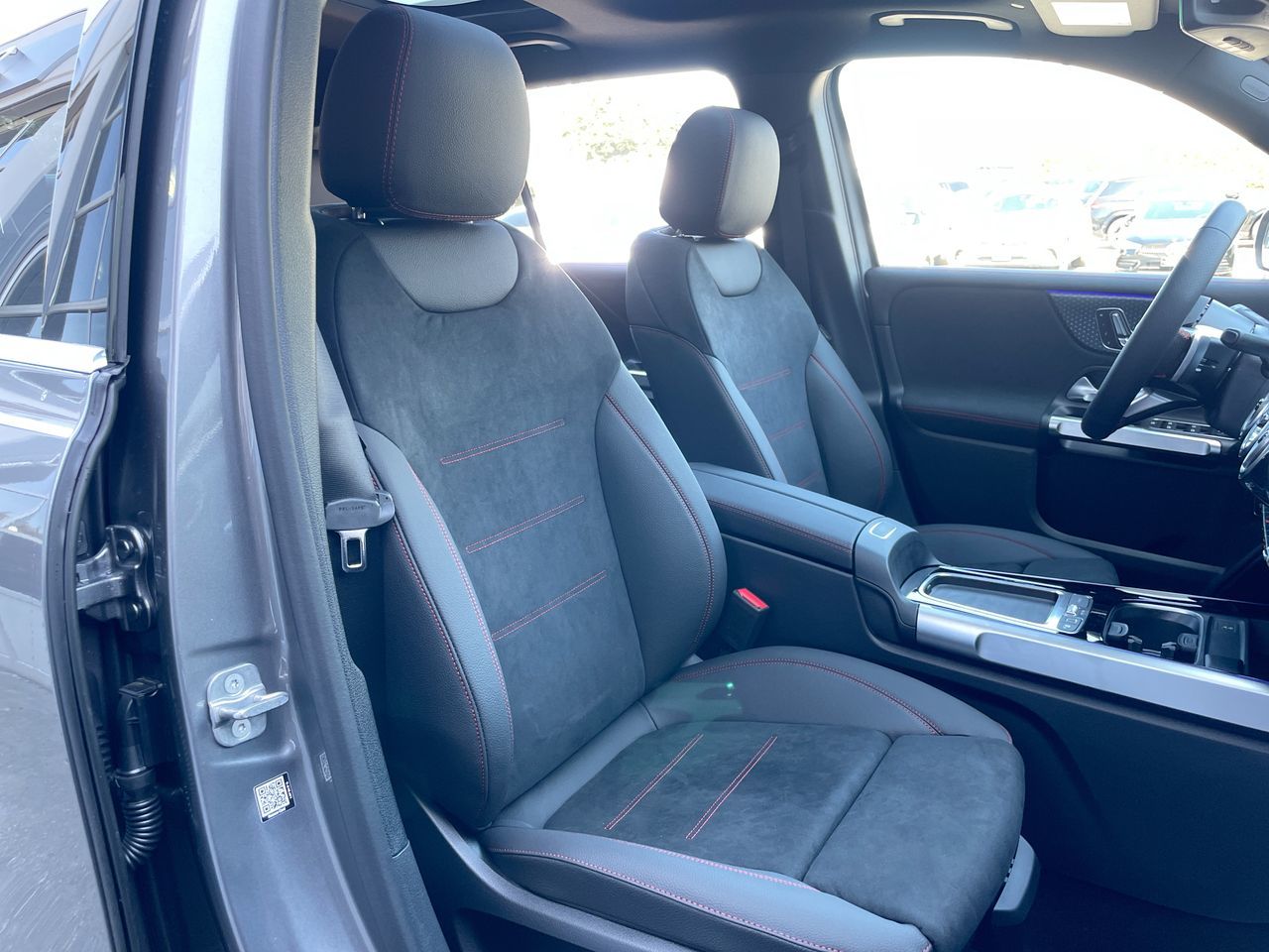 2025 Mercedes-Benz GLB in Richmond, British Columbia