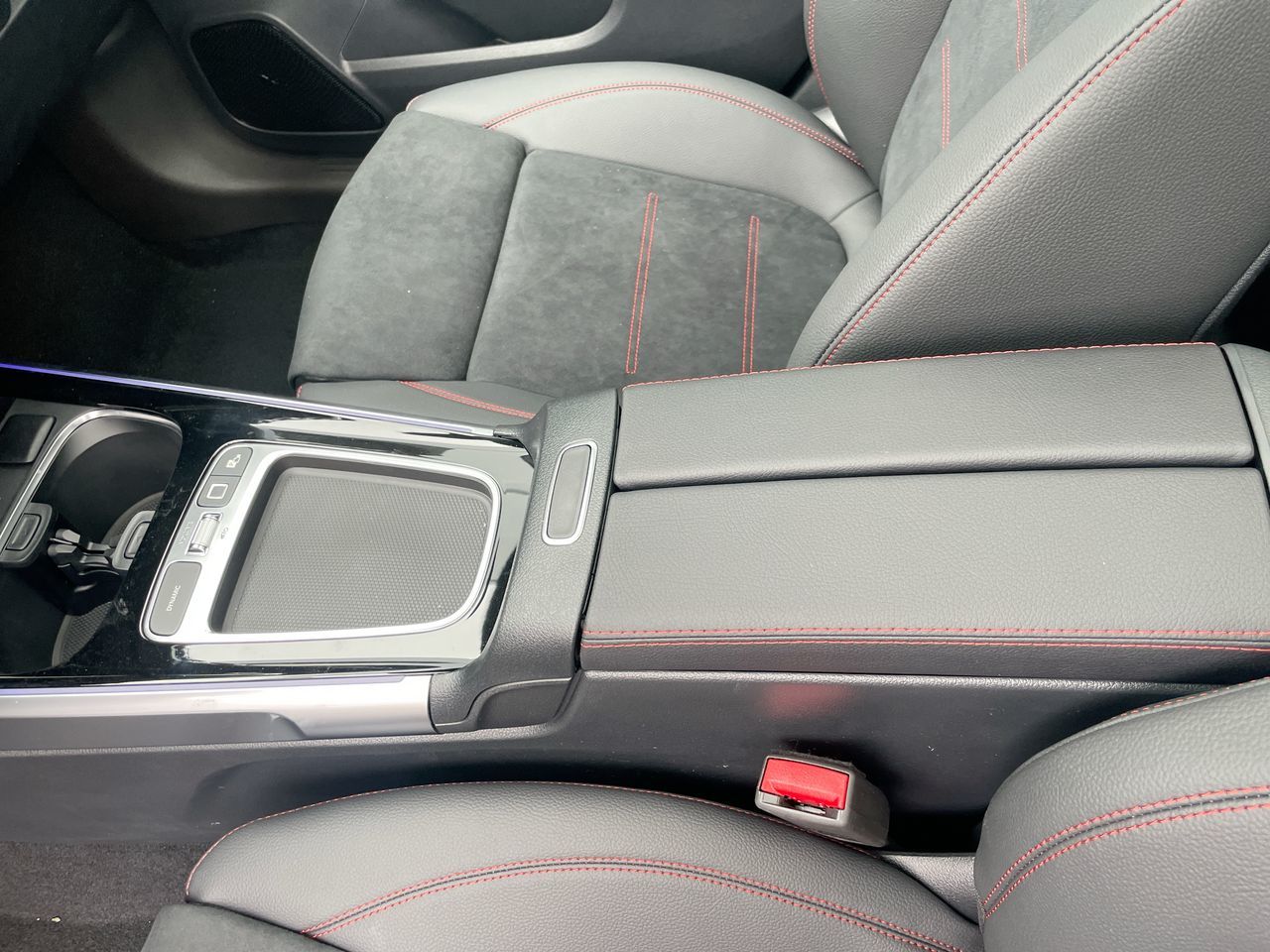 2025 Mercedes-Benz GLB in Richmond, British Columbia