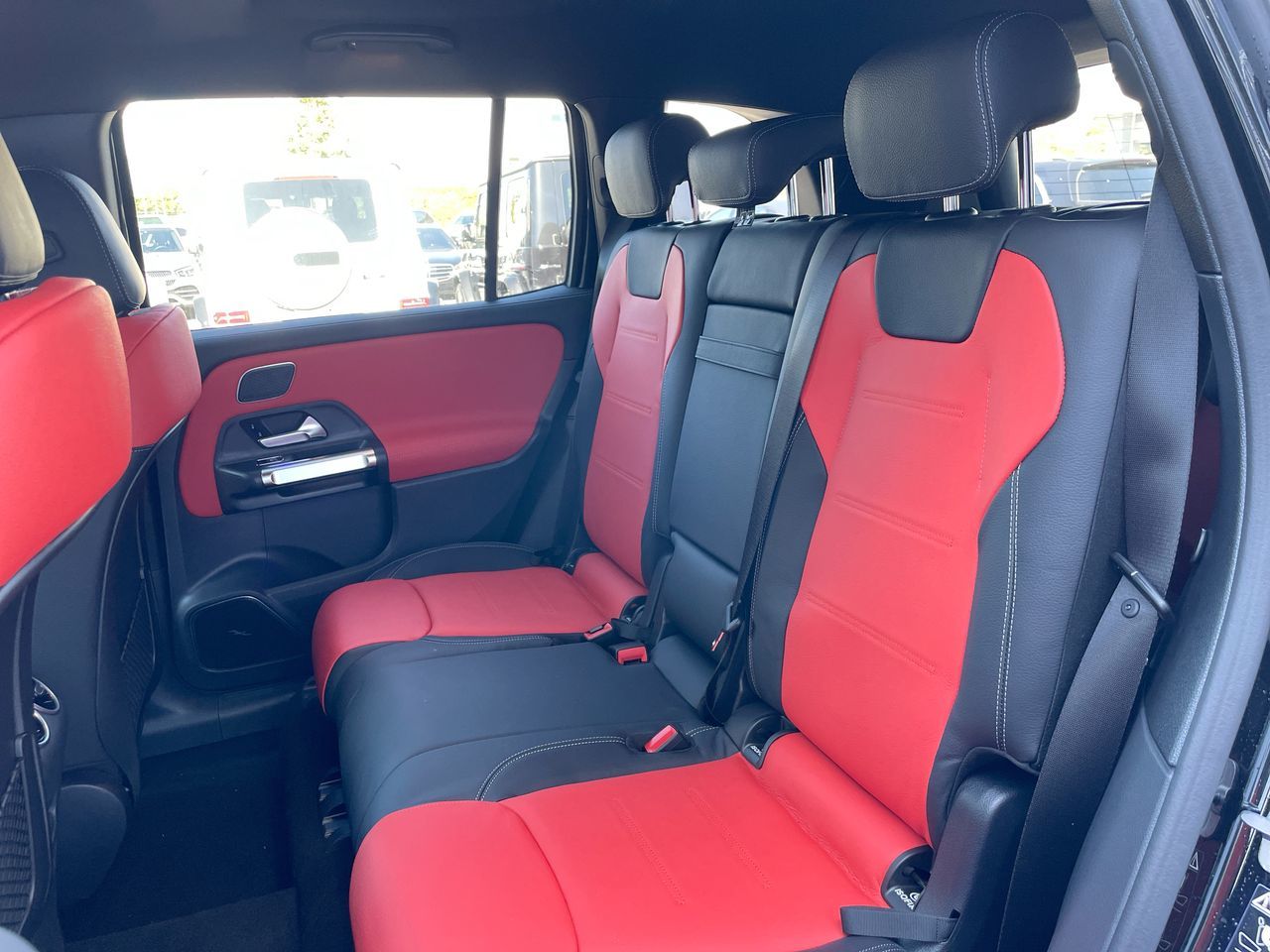 2026 Mercedes-Benz GLB