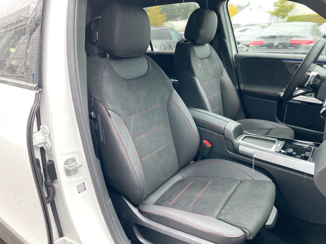 2026 Mercedes-Benz GLB