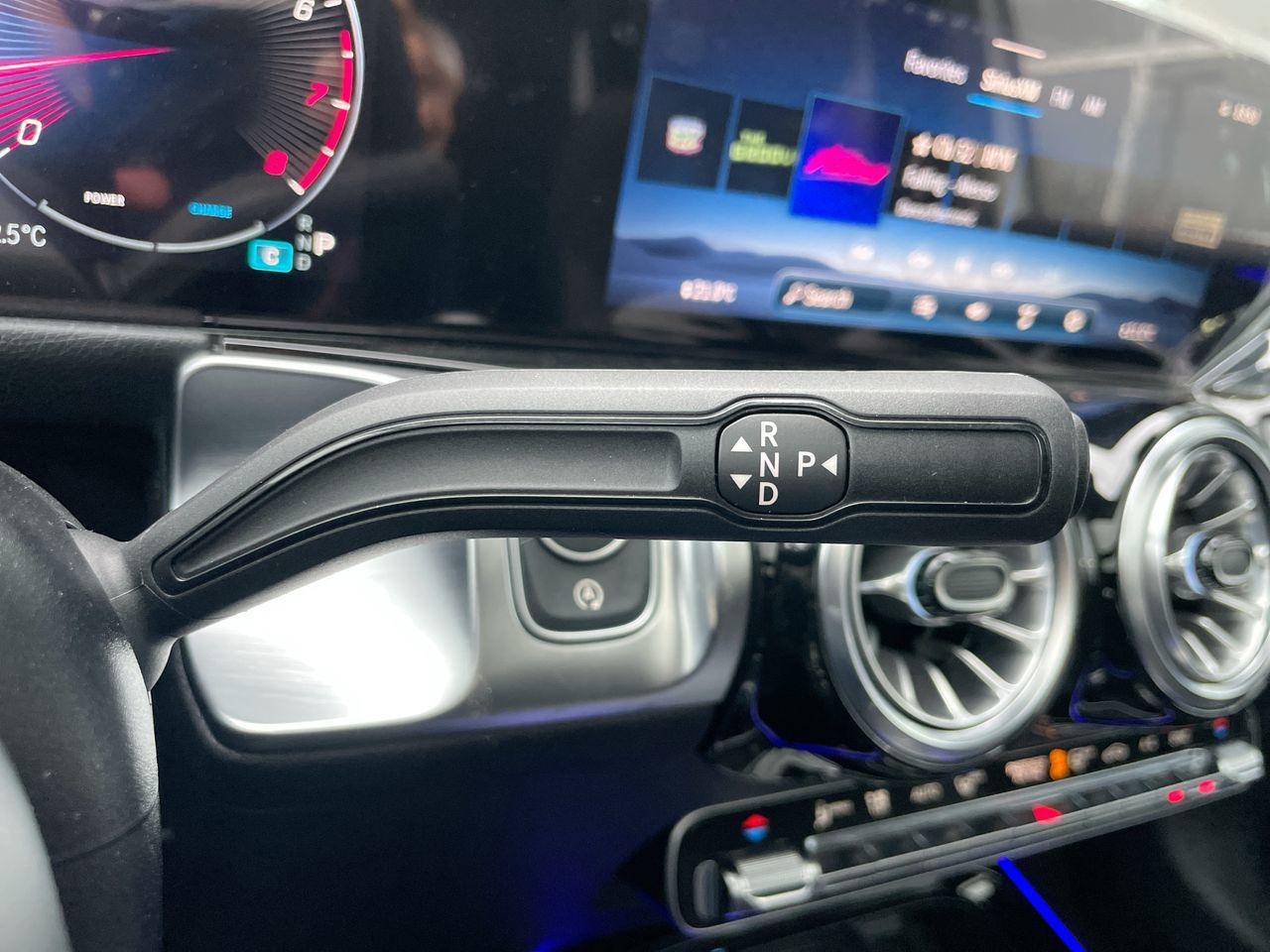 2026 Mercedes-Benz GLB