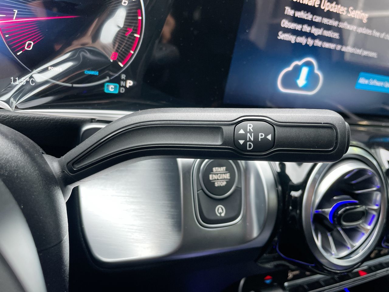 2026 Mercedes-Benz GLB