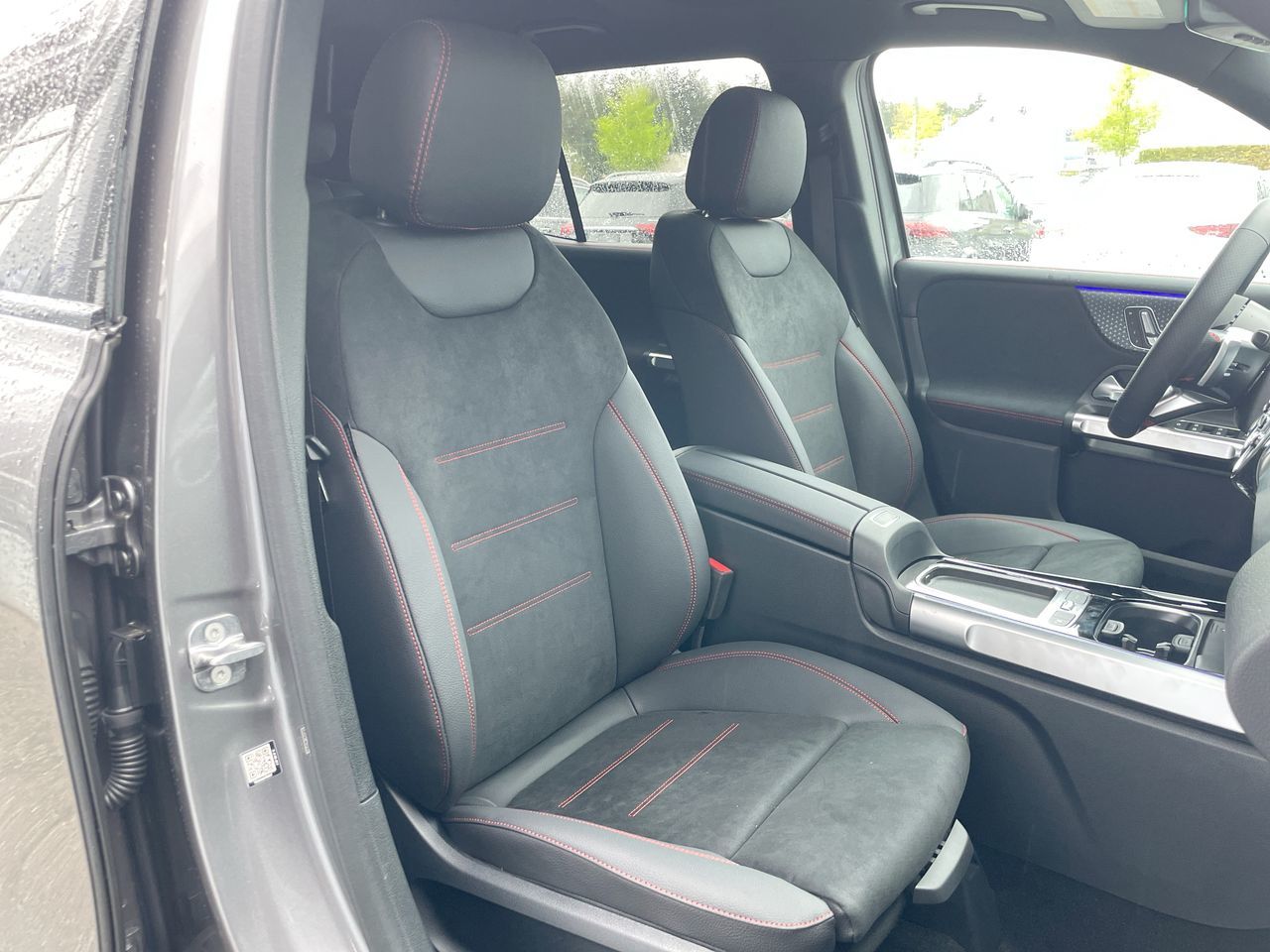 2026 Mercedes-Benz GLB