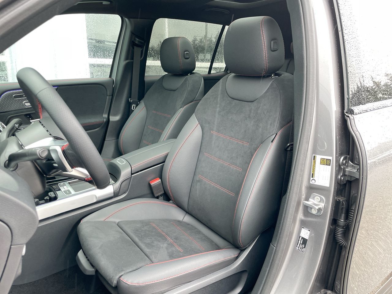 2026 Mercedes-Benz GLB