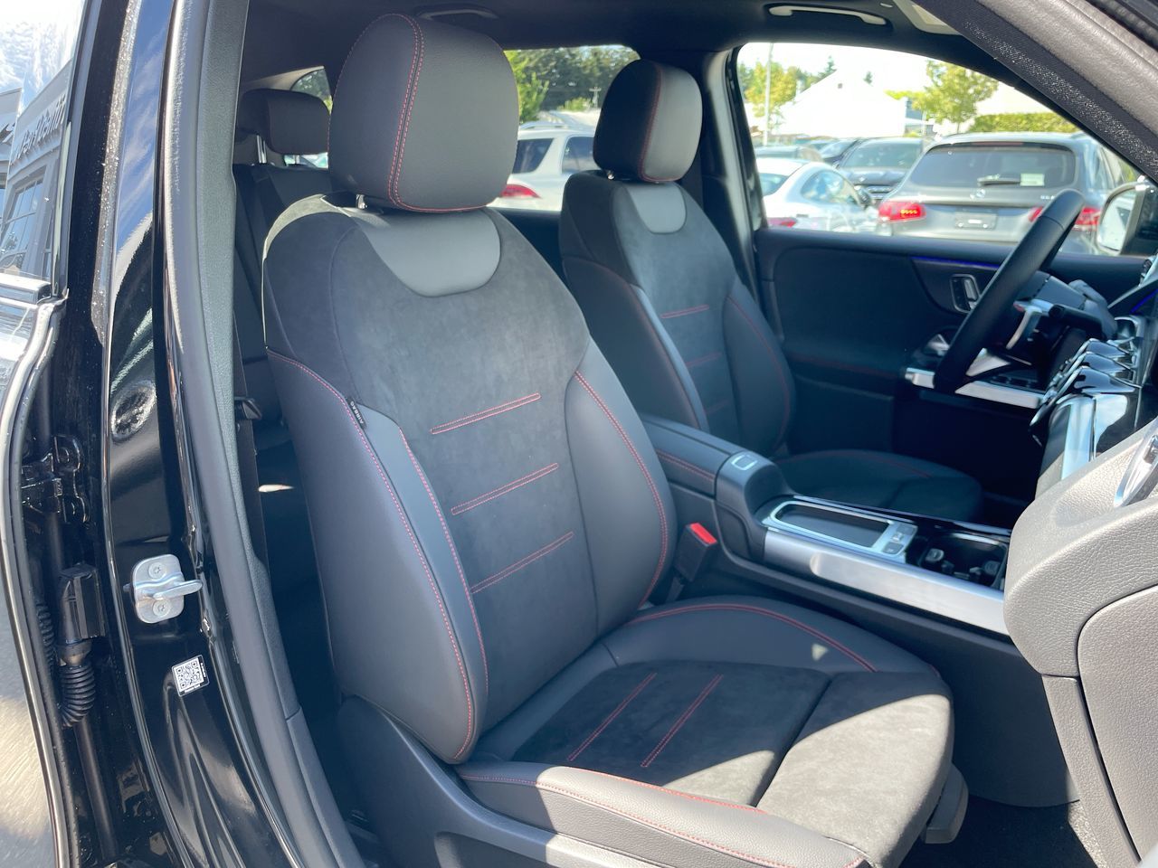 2026 Mercedes-Benz GLB