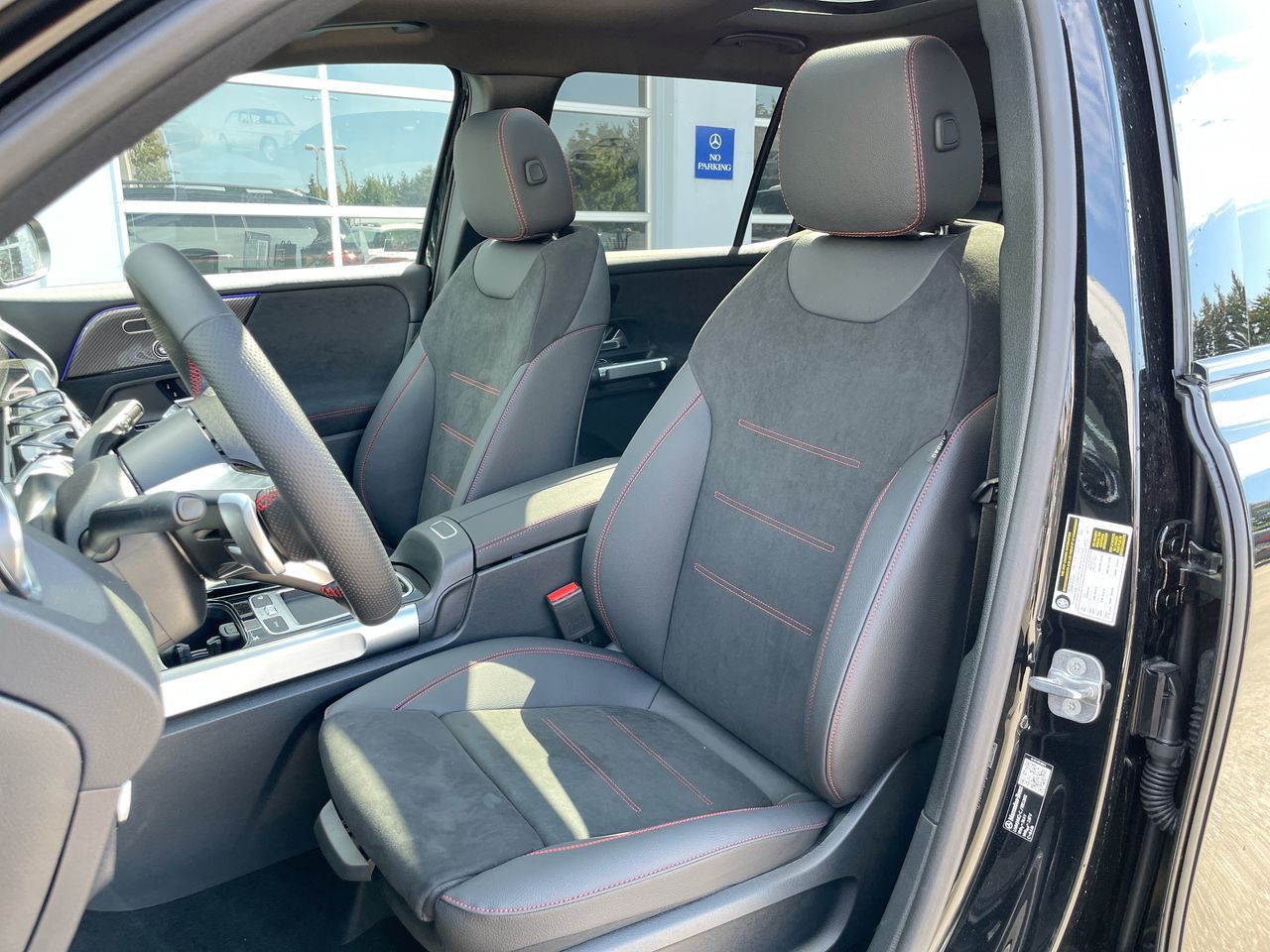 2026 Mercedes-Benz GLB