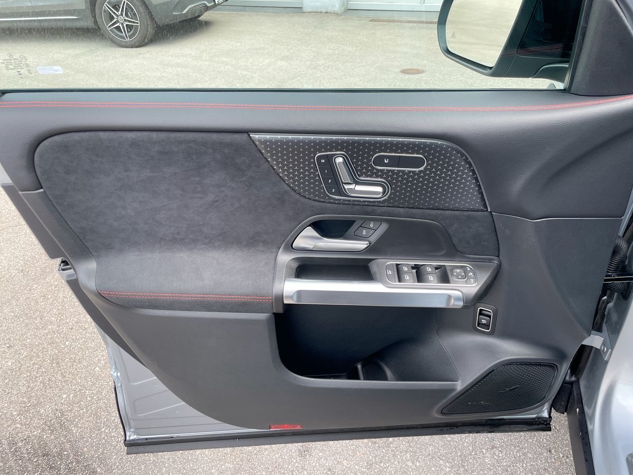 2026 Mercedes-Benz GLB in Richmond, British Columbia
