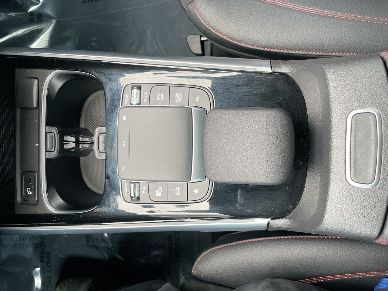 2022 Mercedes-Benz GLB250 in Richmond, British Columbia