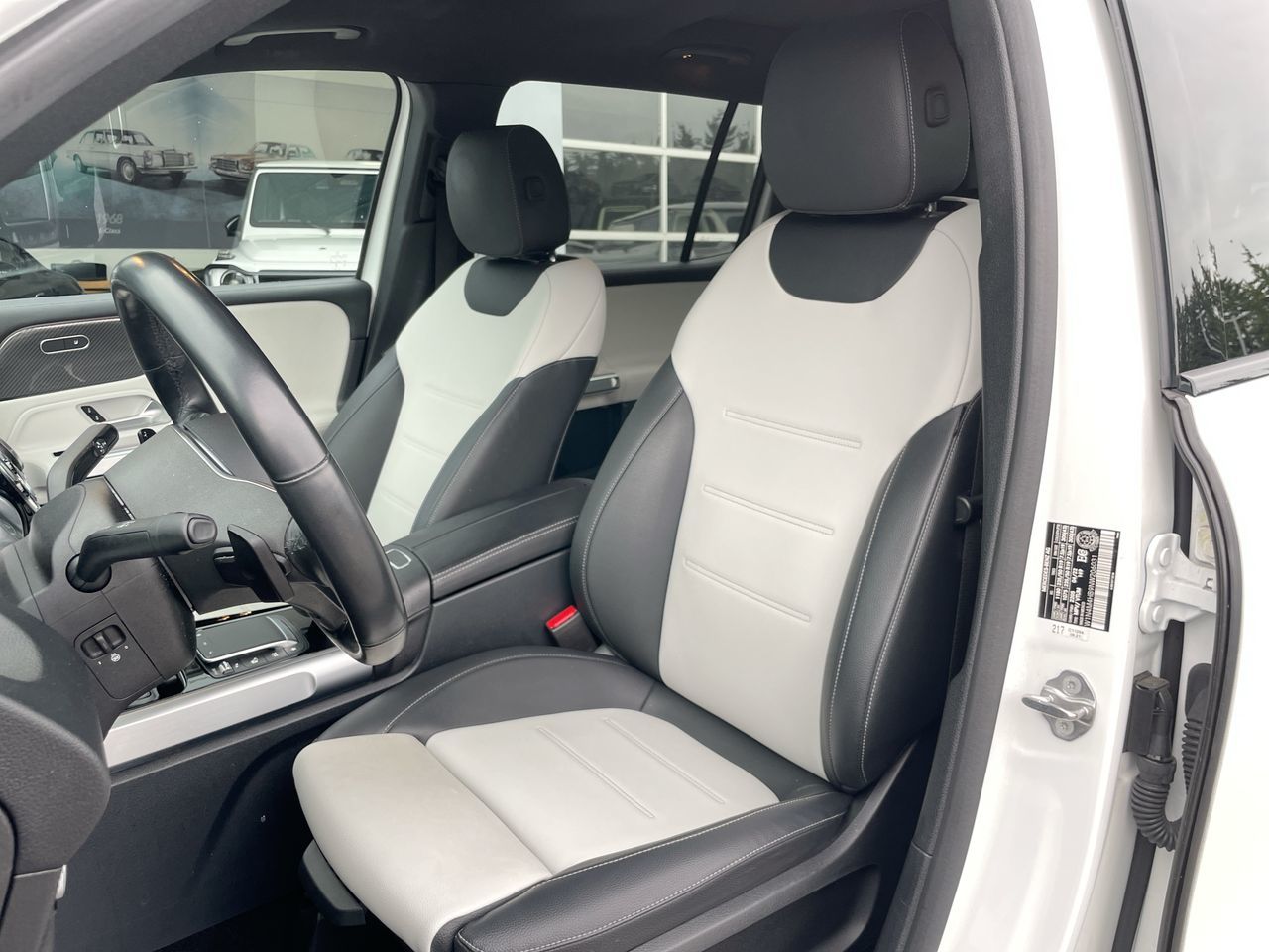 2022 Mercedes-Benz GLB250 in Richmond, British Columbia