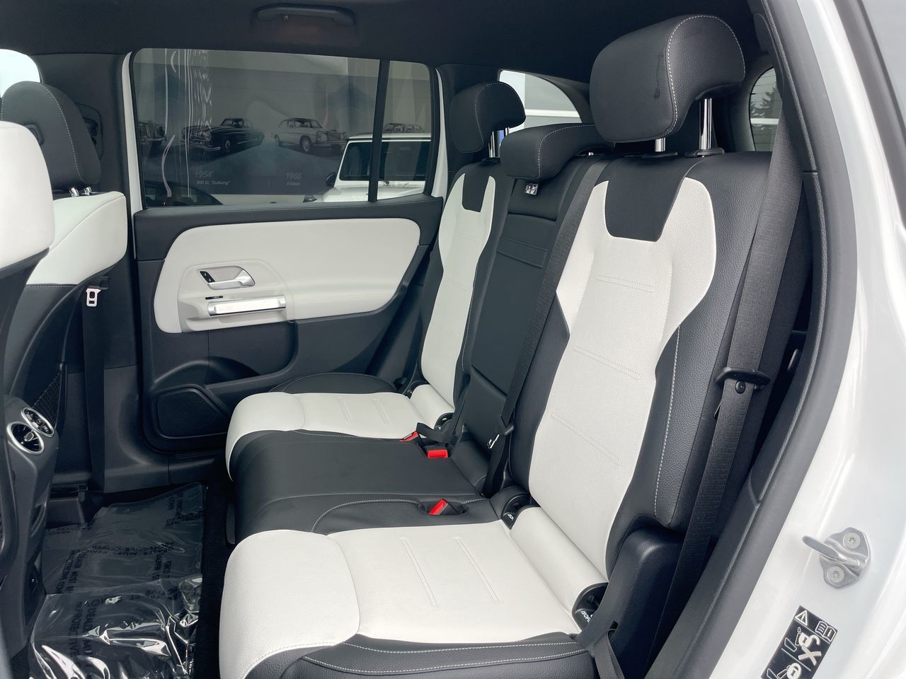 2022 Mercedes-Benz GLB250 in Richmond, British Columbia