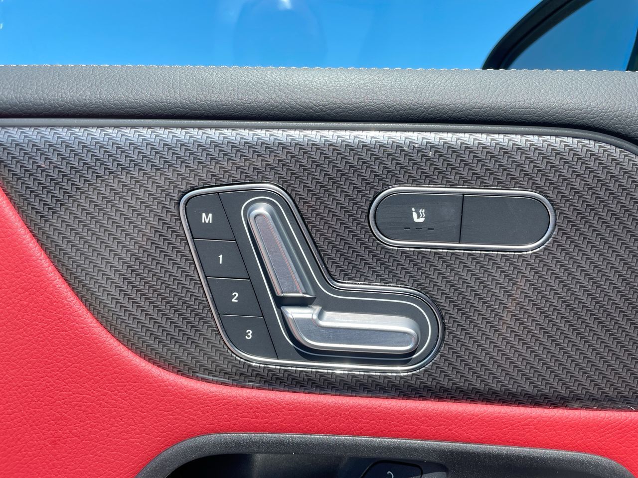 2022 Mercedes-Benz GLB250 in Richmond, British Columbia
