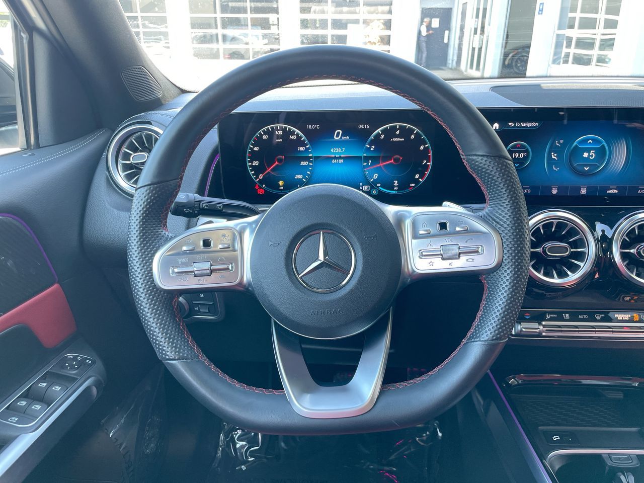2022 Mercedes-Benz GLB250 in Richmond, British Columbia
