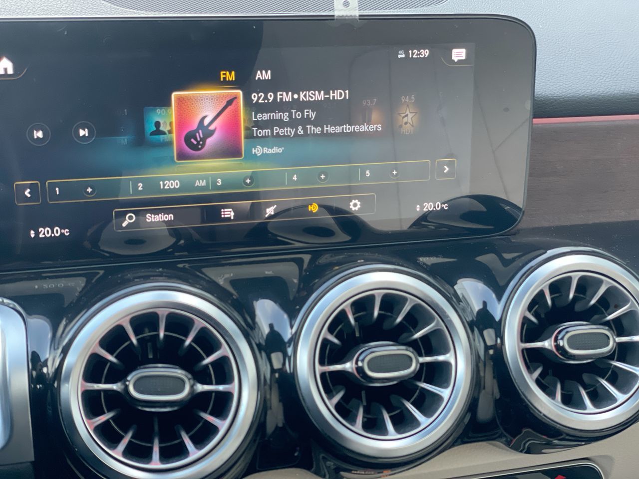 2022 Mercedes-Benz GLB250