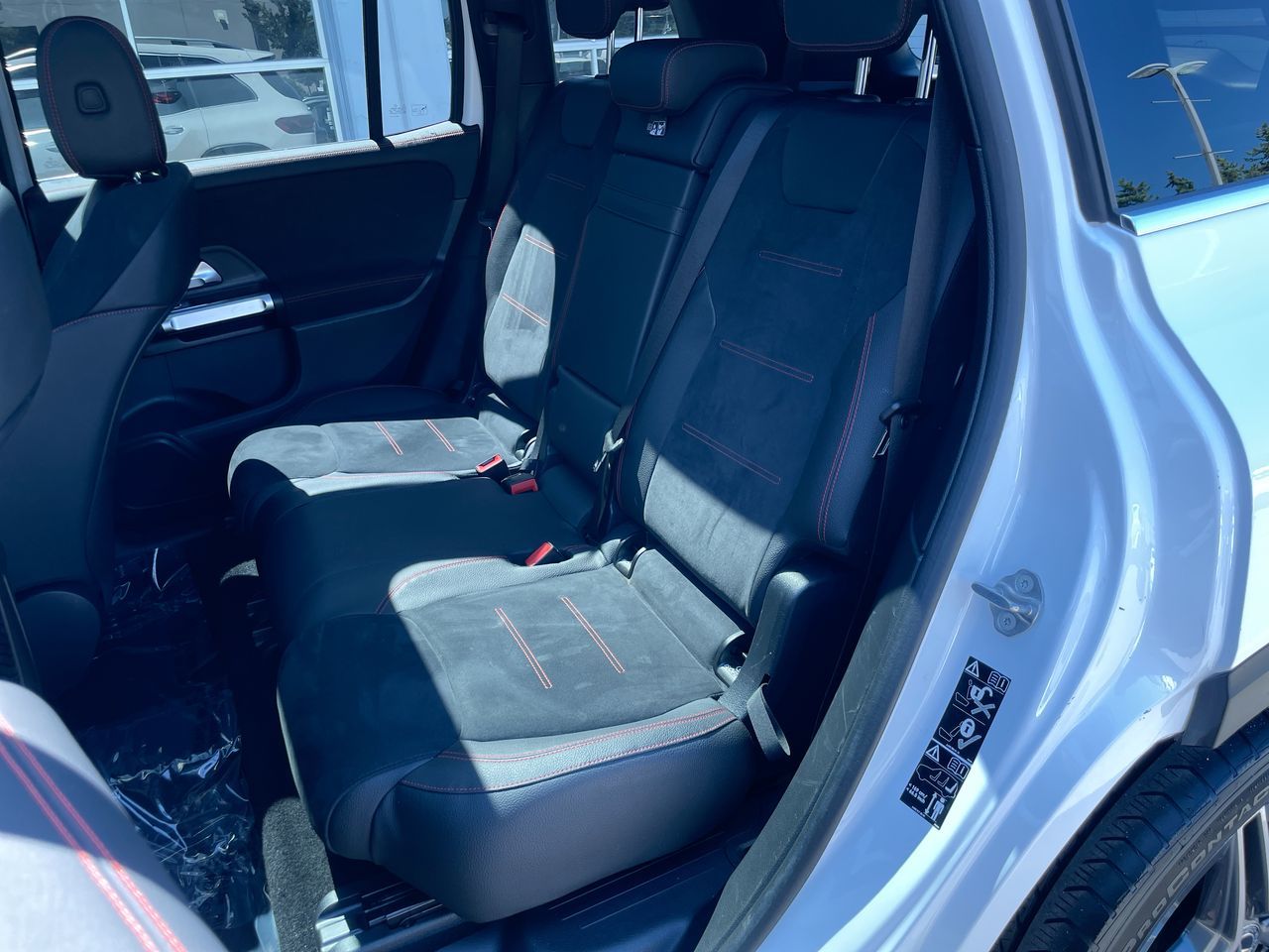 2023 Mercedes-Benz GLB250