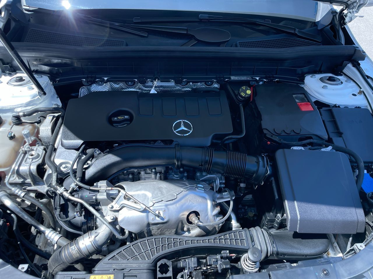 2023 Mercedes-Benz GLB250