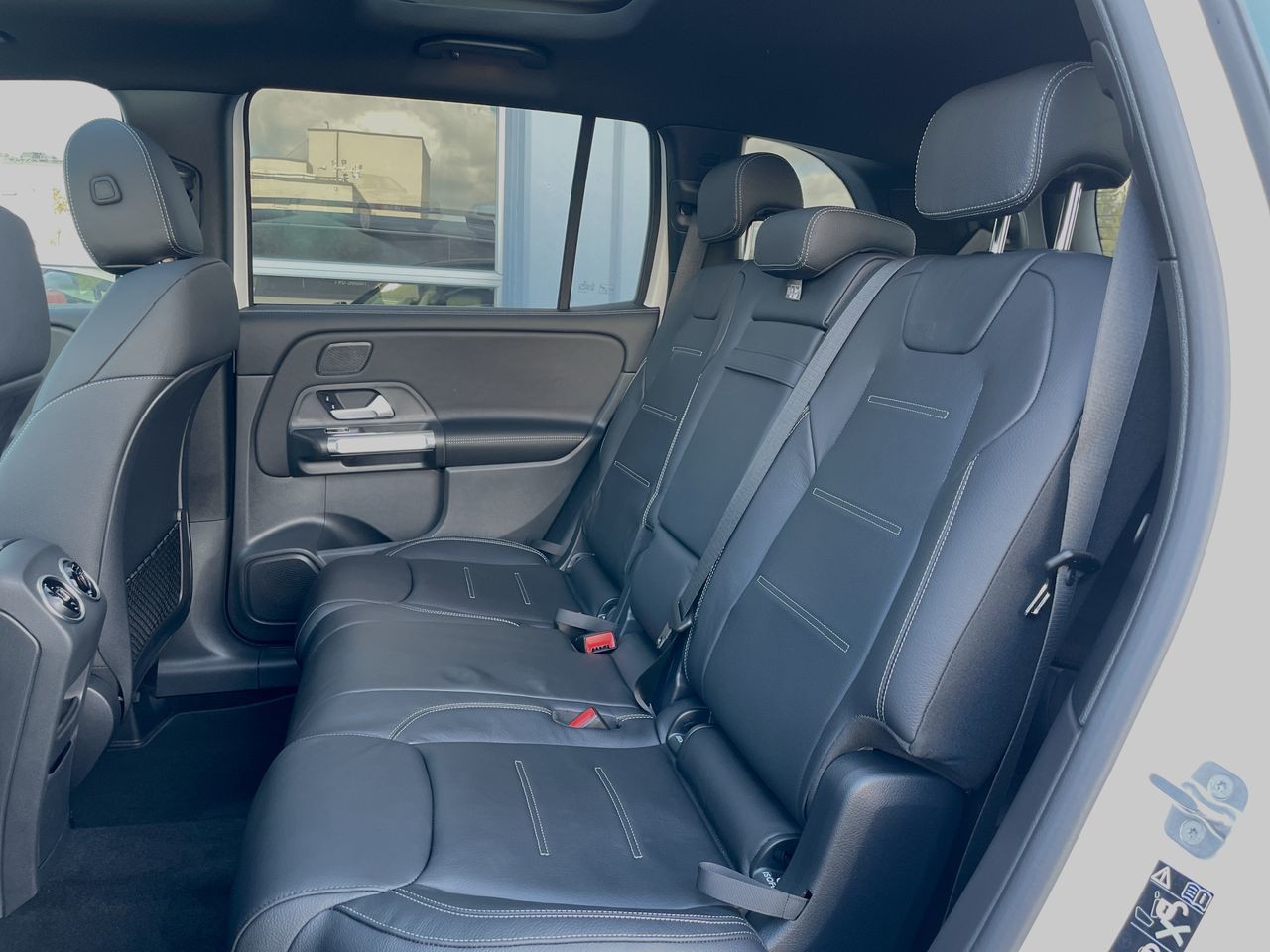 2025 Mercedes-Benz GLB250 in Richmond, British Columbia