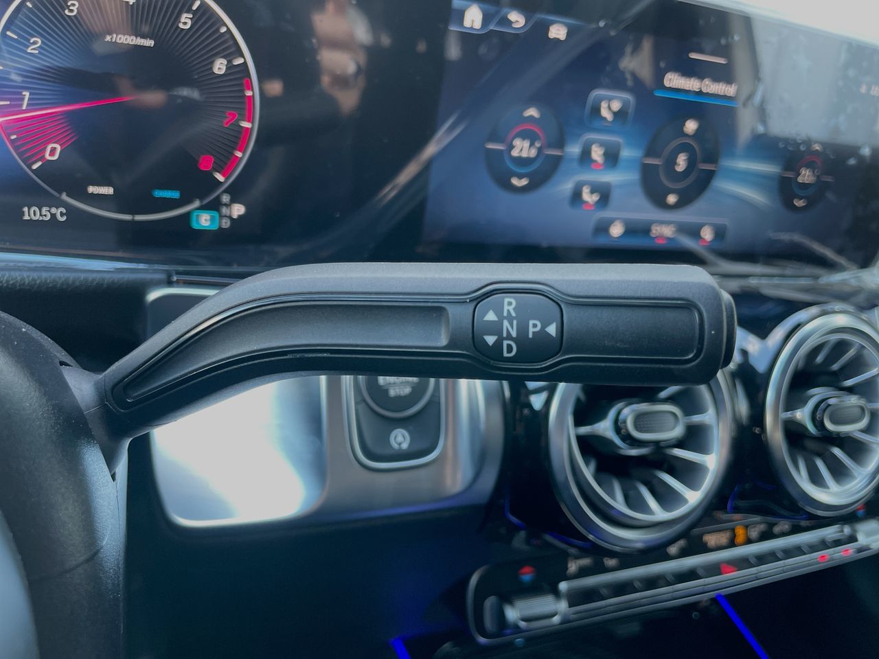 2025 Mercedes-Benz GLB250 in Richmond, British Columbia