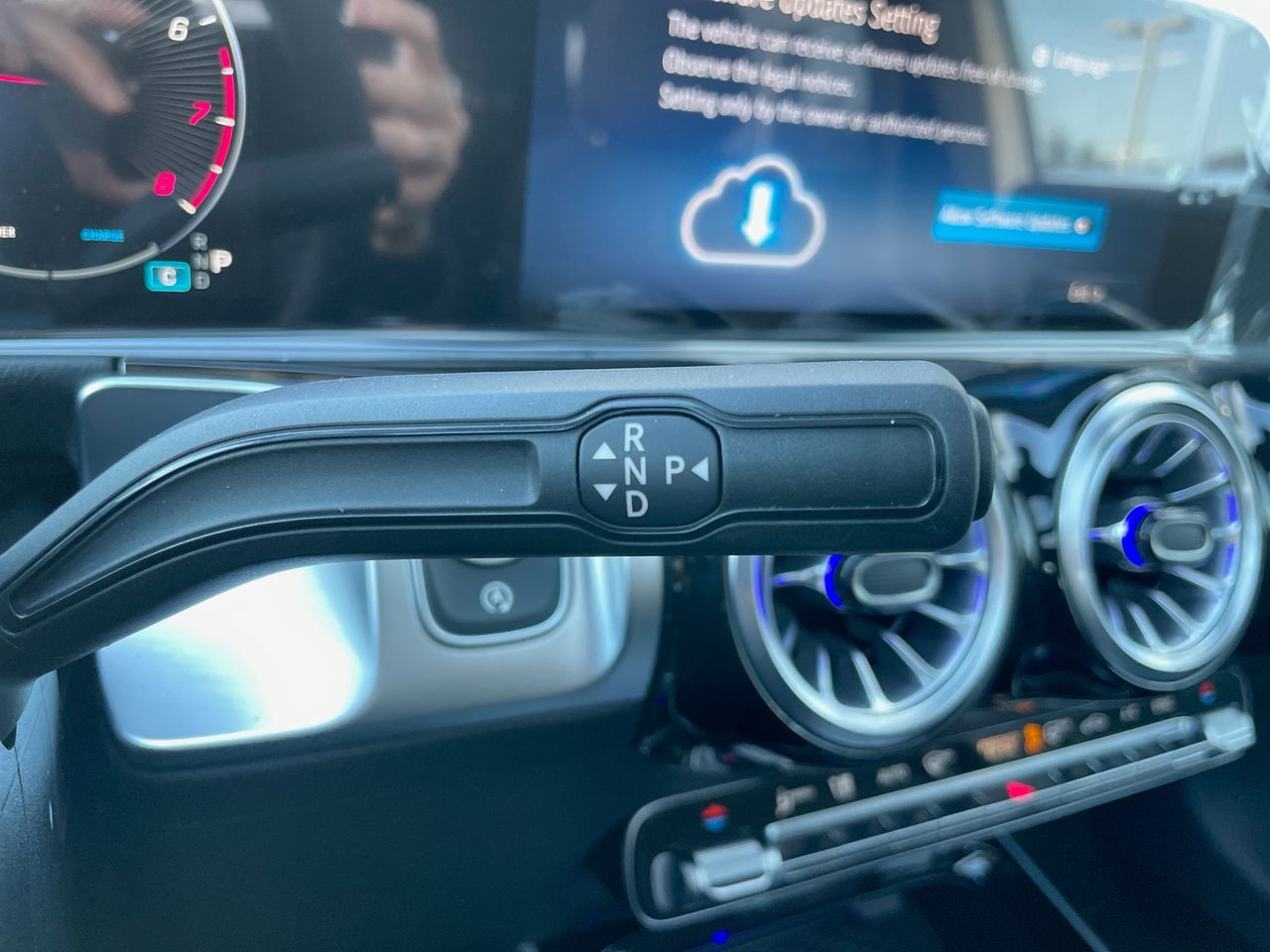 2025 Mercedes-Benz GLB250 in Richmond, British Columbia