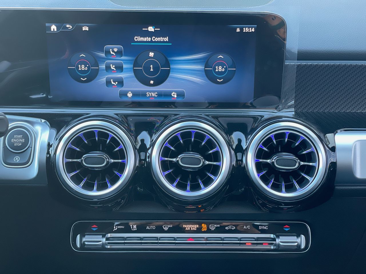 2025 Mercedes-Benz GLB250 in Richmond, British Columbia