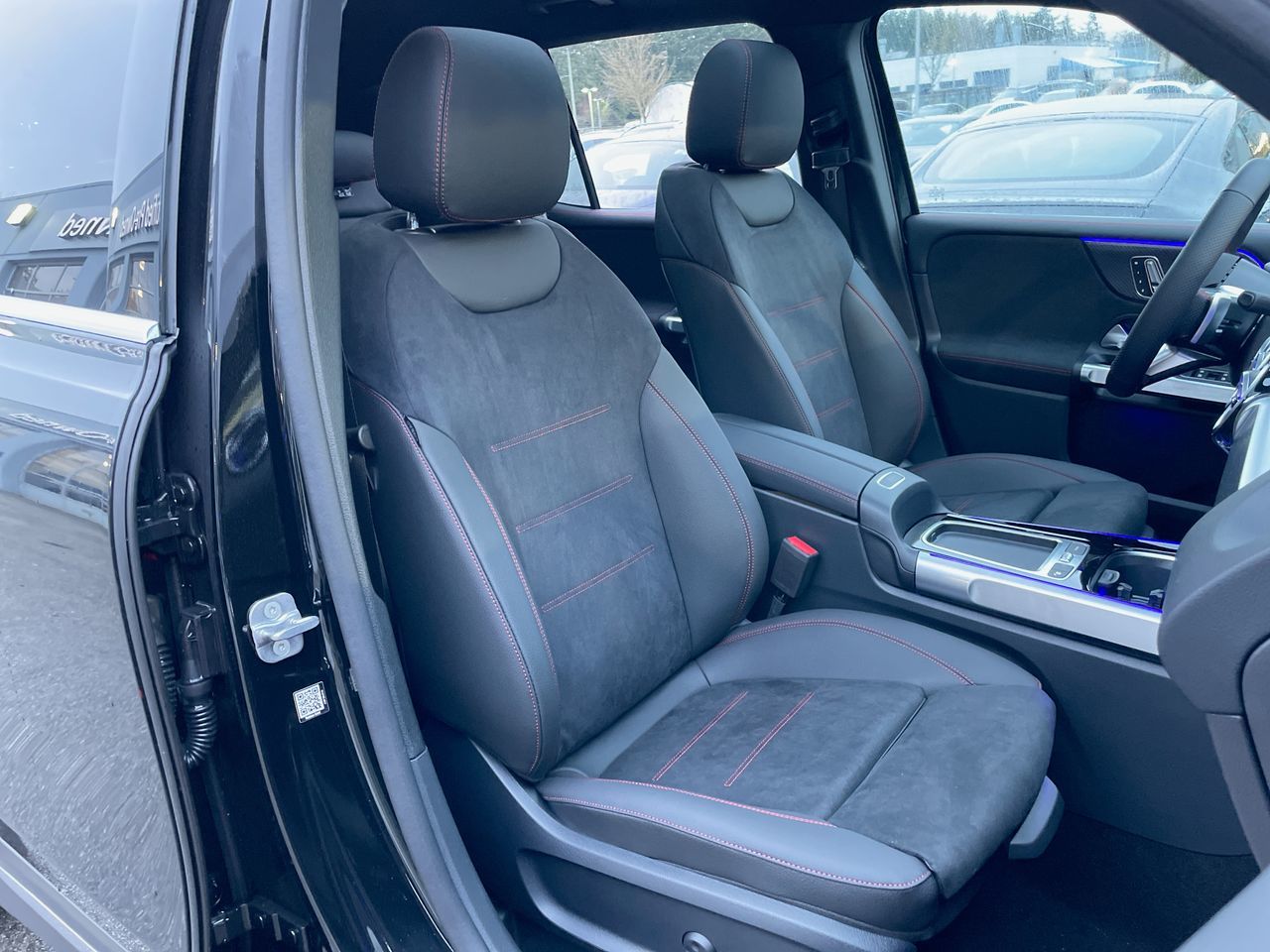 2025 Mercedes-Benz GLB250 in Richmond, British Columbia