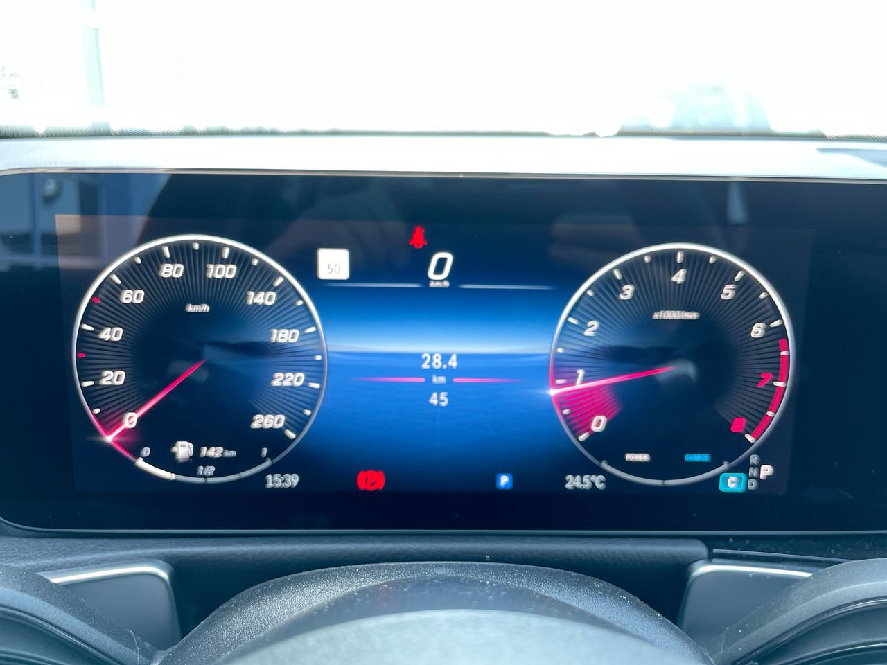 2025 Mercedes-Benz GLB