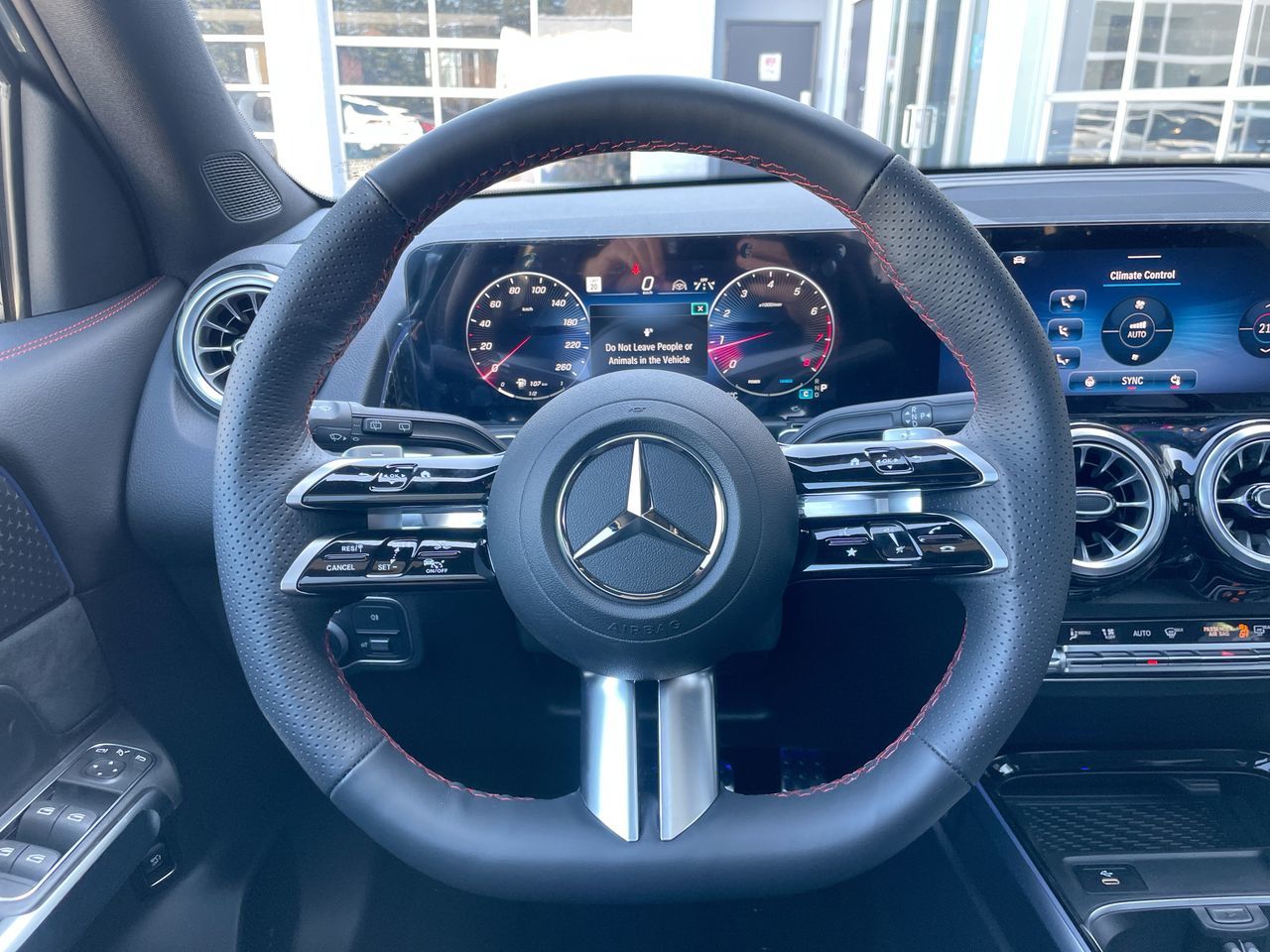 2025 Mercedes-Benz GLB