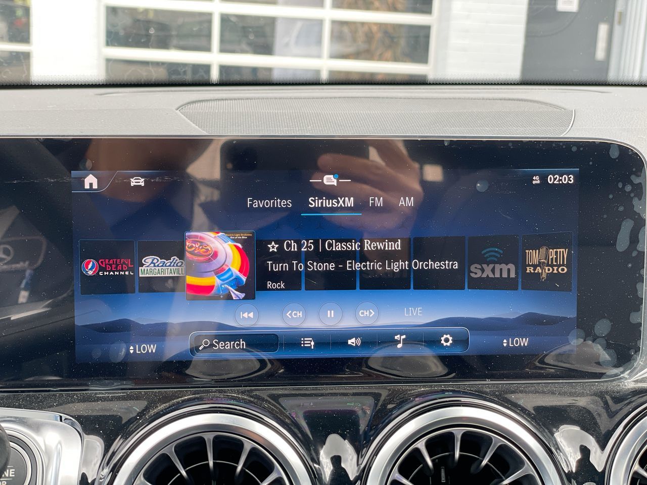 2025 Mercedes-Benz GLB