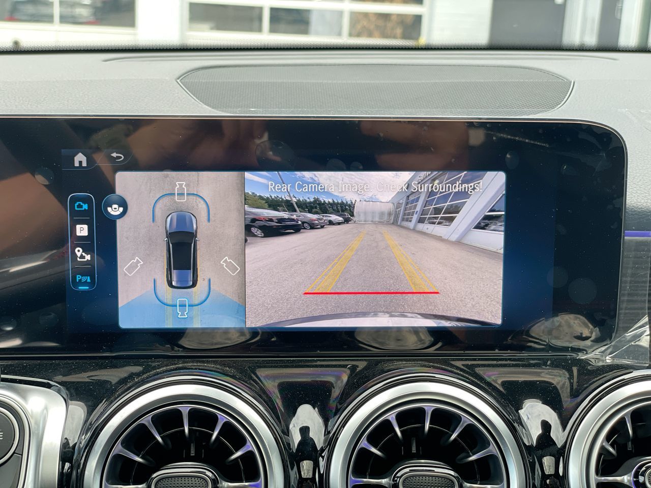 2025 Mercedes-Benz GLB