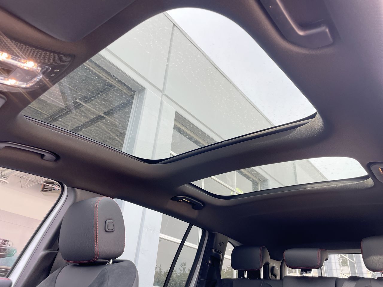 2025 Mercedes-Benz GLB