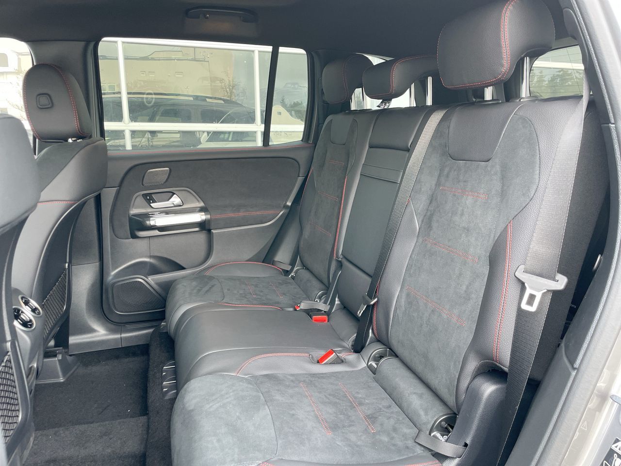 2026 Mercedes-Benz GLB