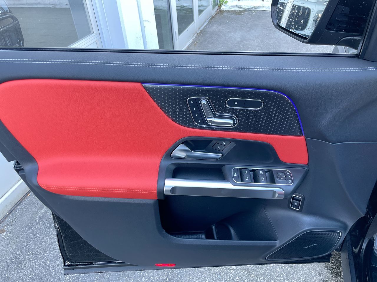 2026 Mercedes-Benz GLB