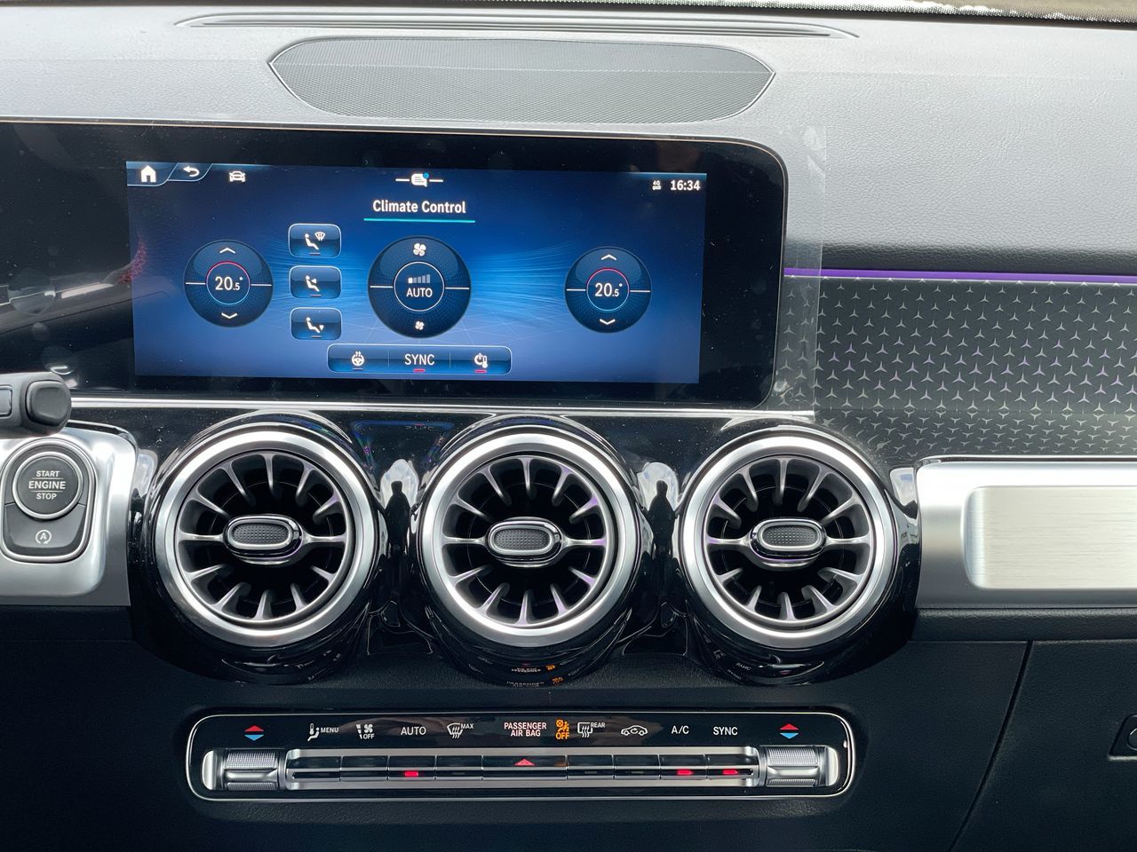 2026 Mercedes-Benz GLB in Richmond, British Columbia