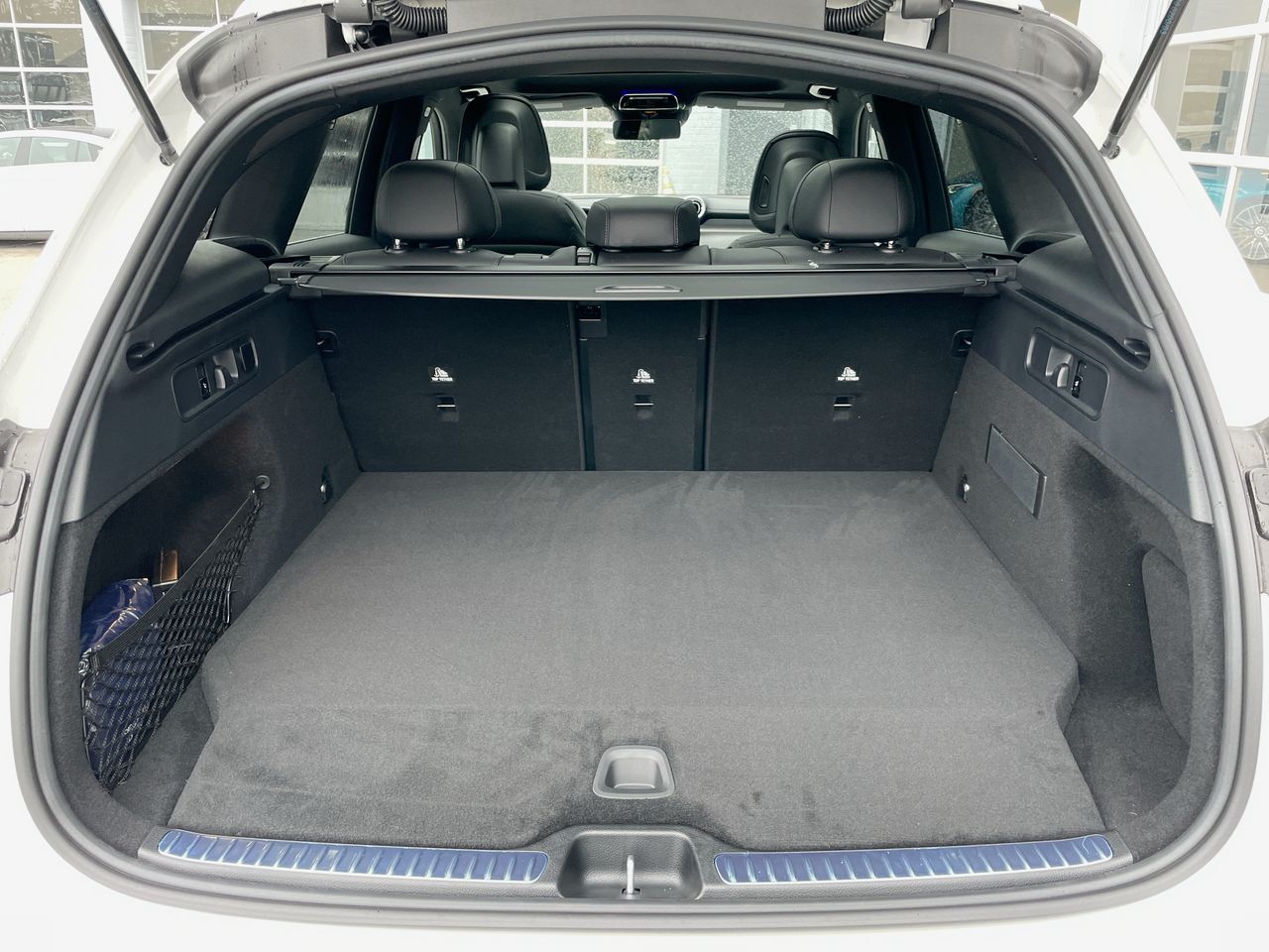 2025 Mercedes-Benz GLC Plug-in Hybrid in Richmond, British Columbia