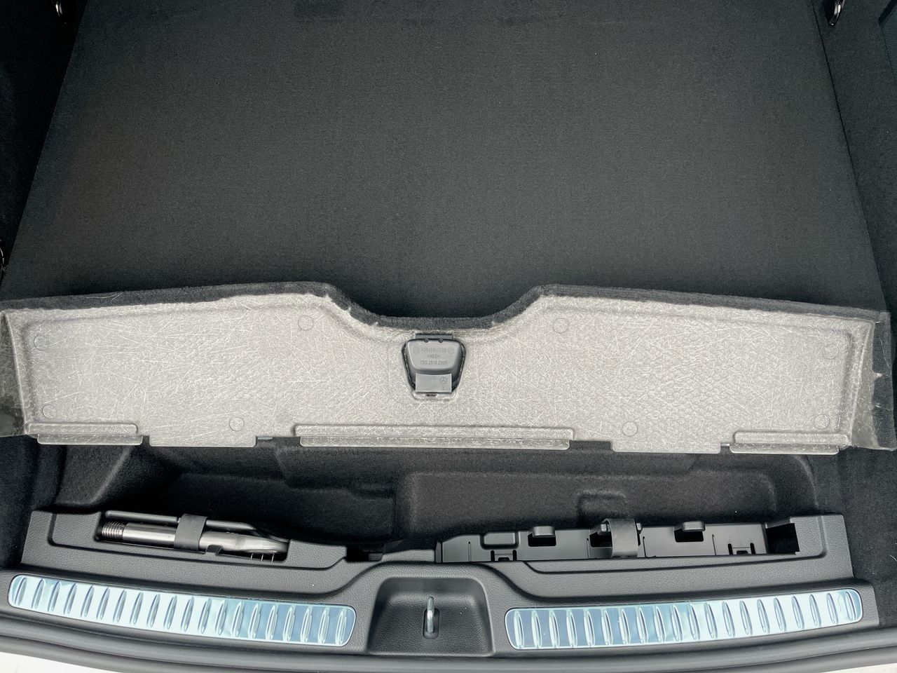 2025 Mercedes-Benz GLC Plug-in Hybrid in Richmond, British Columbia