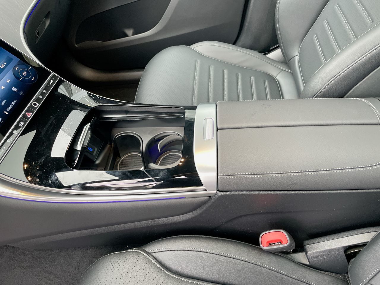 2025 Mercedes-Benz GLC Plug-in Hybrid in Richmond, British Columbia