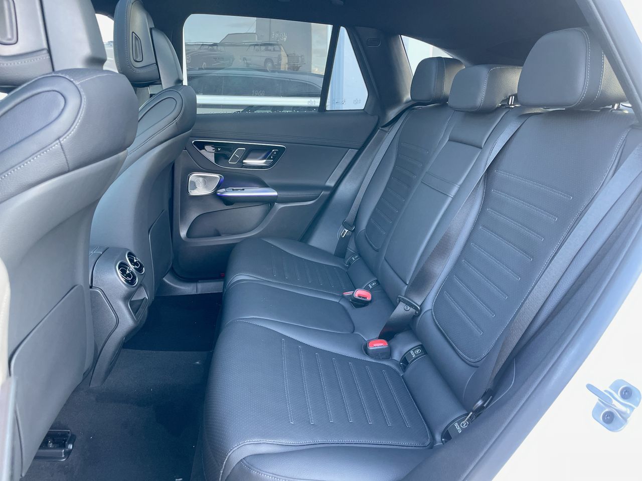 2025 Mercedes-Benz GLC Plug-in Hybrid in Richmond, British Columbia