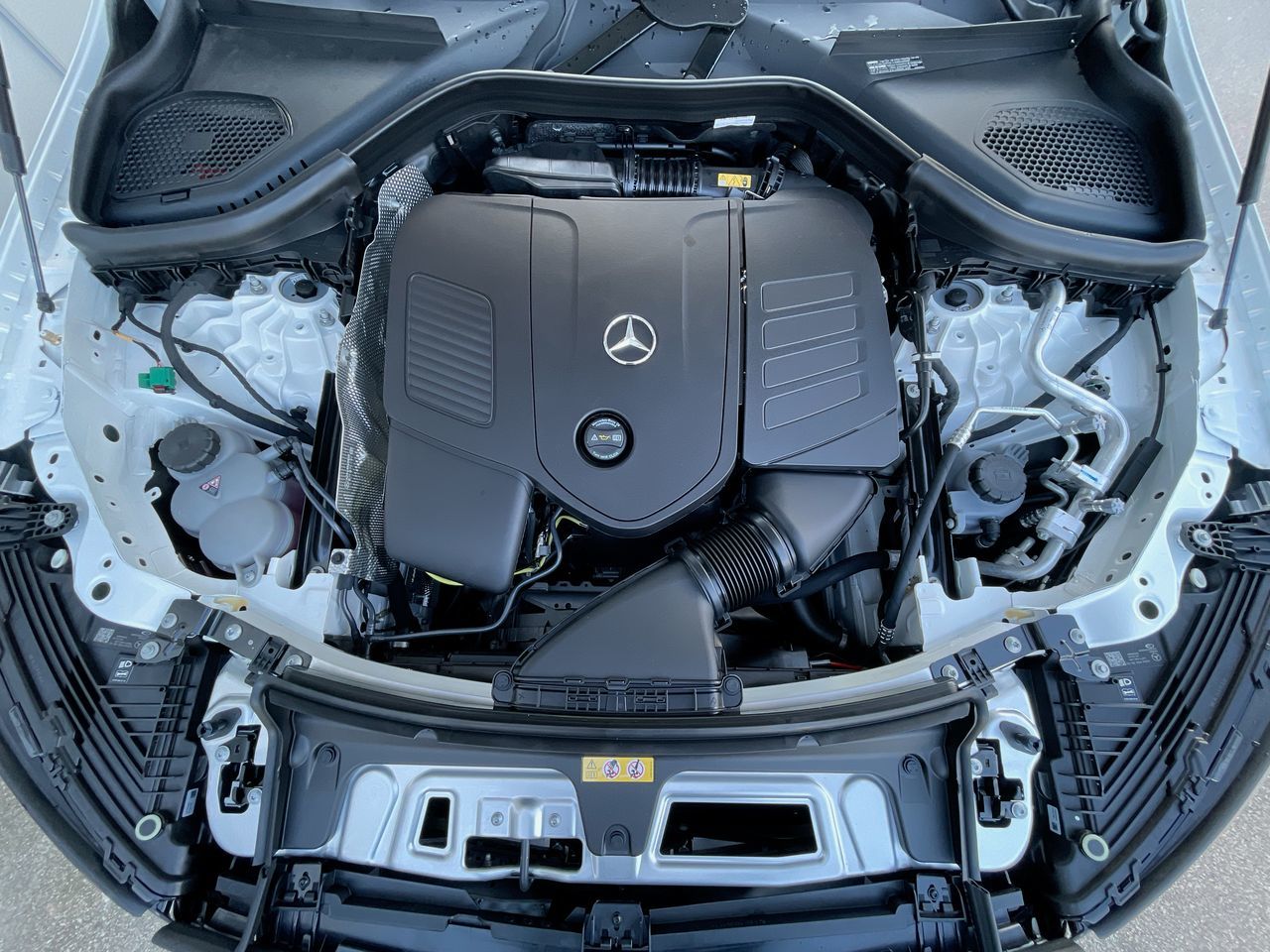 2025 Mercedes-Benz GLC Plug-in Hybrid in Richmond, British Columbia