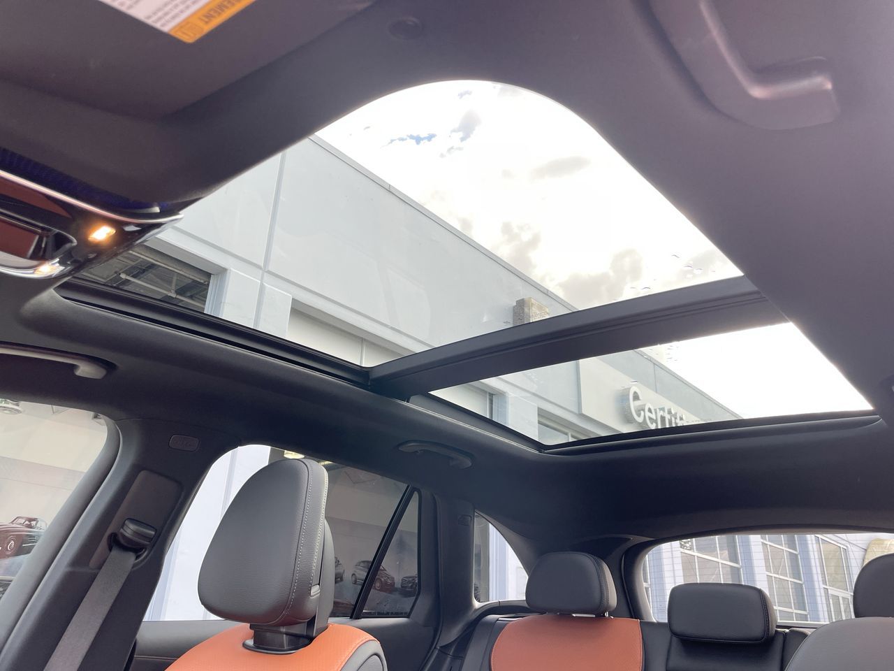 2025 Mercedes-Benz GLC Plug-in Hybrid in Richmond, British Columbia