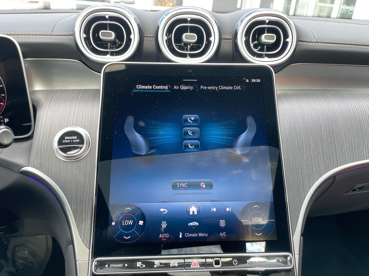 2025 Mercedes-Benz GLC Plug-in Hybrid in Richmond, British Columbia