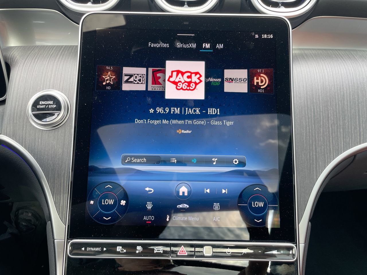 2025 Mercedes-Benz GLC Plug-in Hybrid in Richmond, British Columbia
